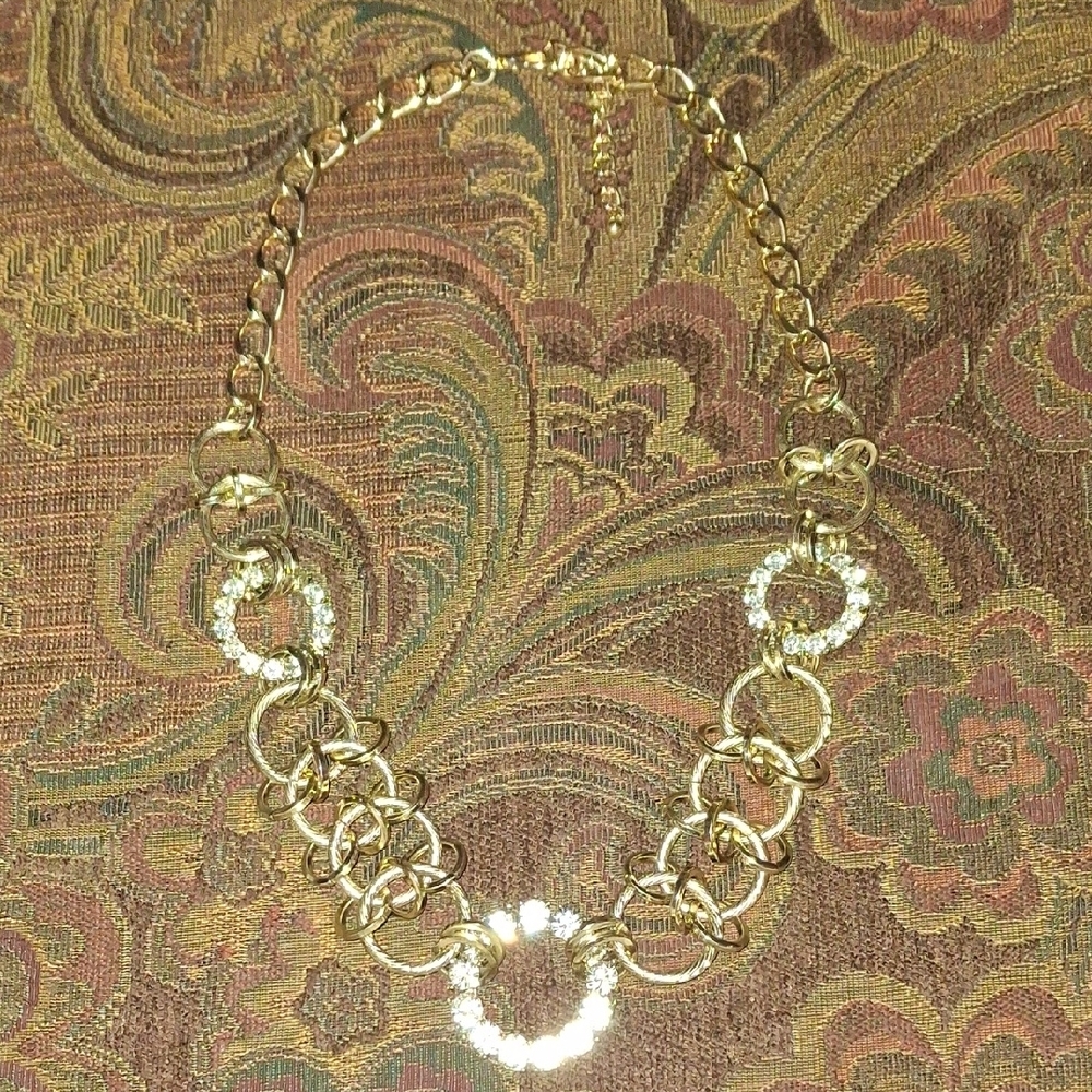 Elegant Gold and Silver Necklace